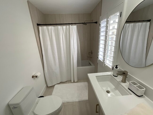 Building Photo - 79188 Bog Walk Ct