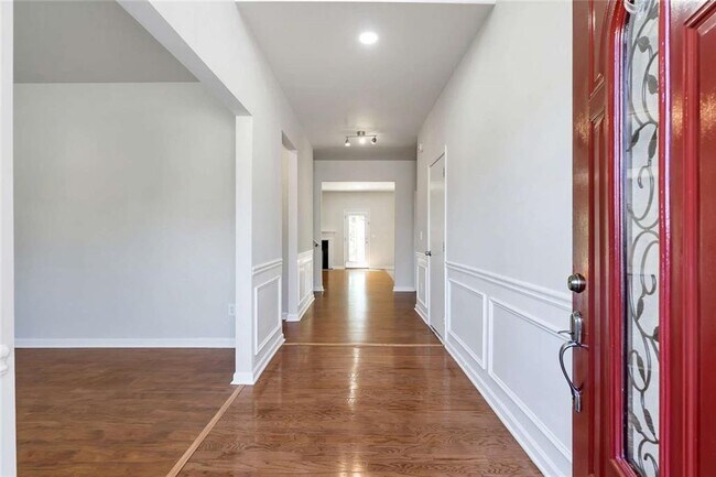 Building Photo - 1040 Rockbass Rd