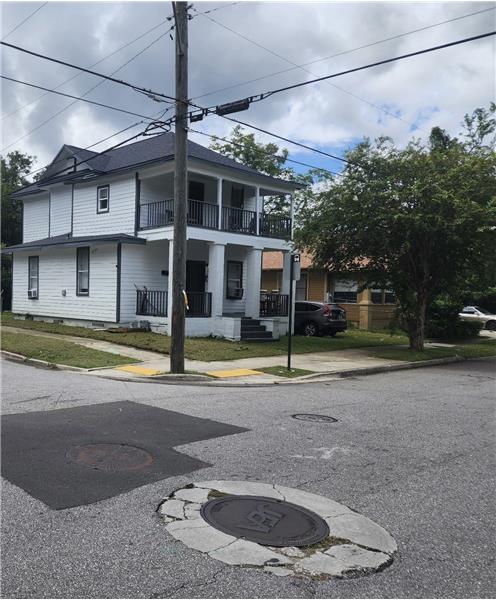 Building Photo - 3904 Stuart St