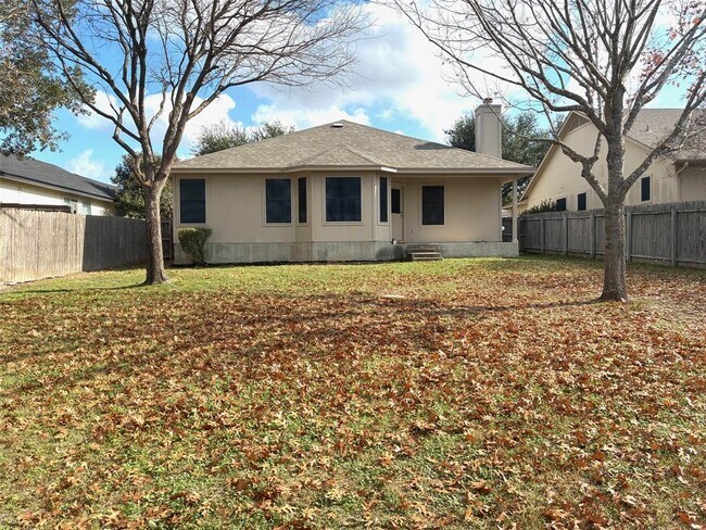 Building Photo - 307 Lakemont Dr