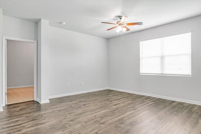 Building Photo - 1296 Admiral Ave