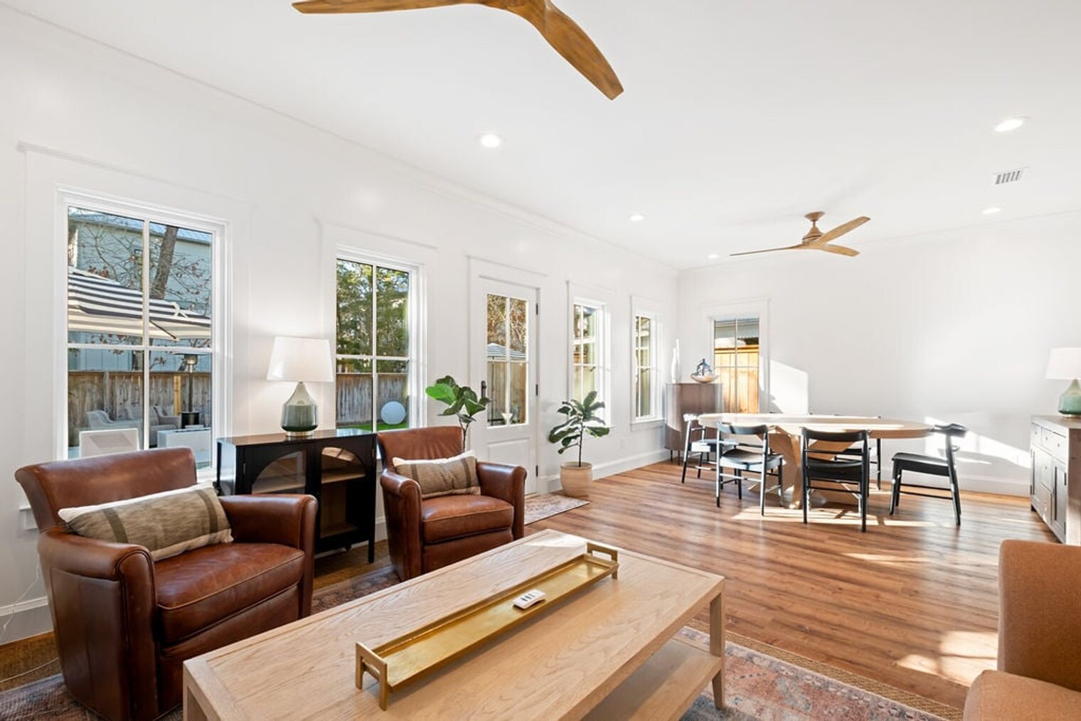 Building Photo - 463 Clareon Dr