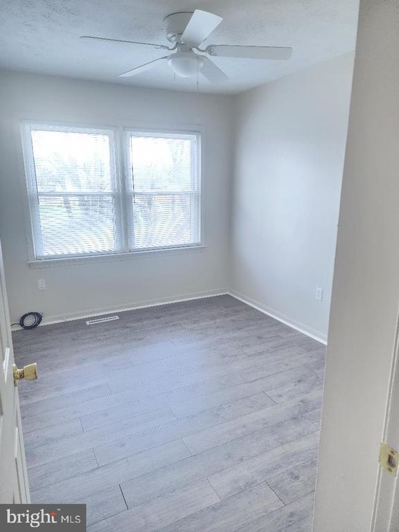 Building Photo - 130 W 13th St