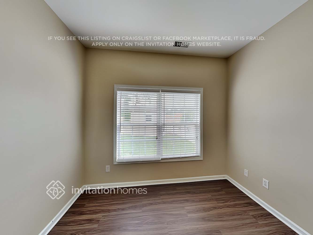 Building Photo - 1278 Emory Ln NW