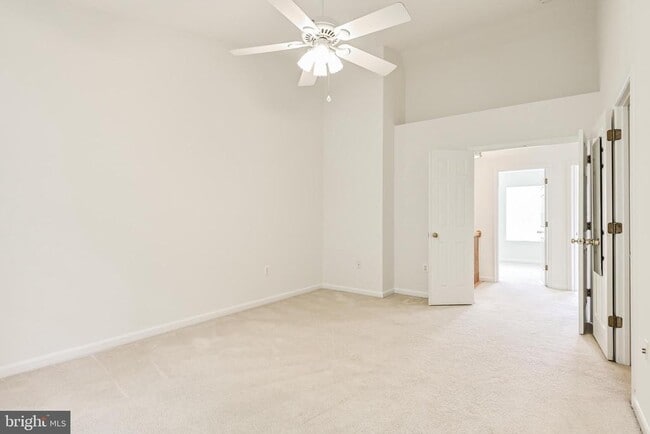 Building Photo - 8373 Millwood Dr