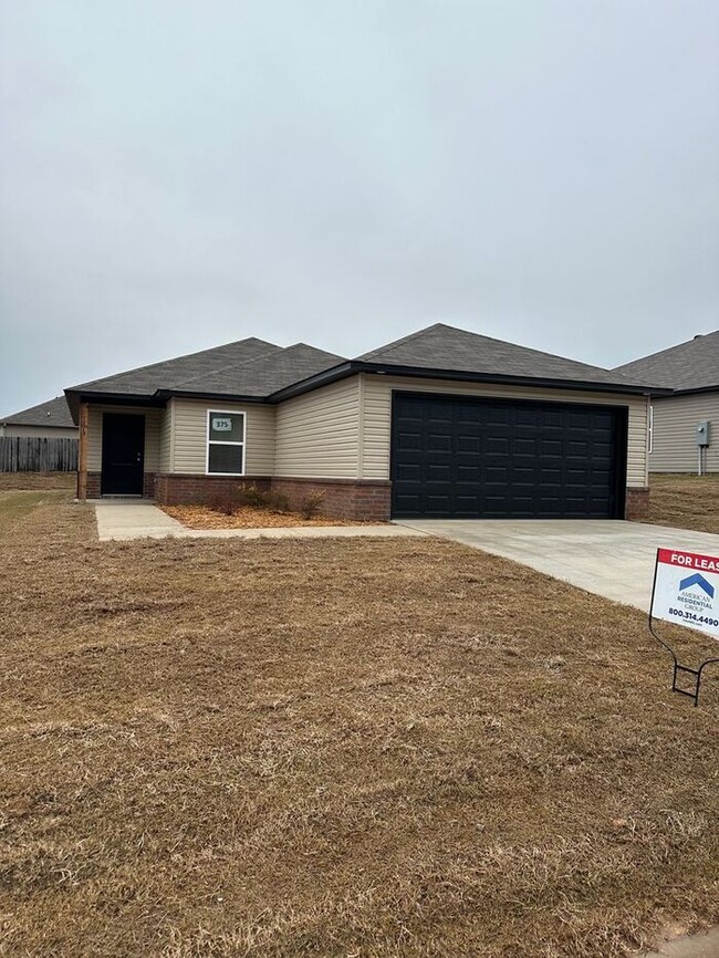 Building Photo - BRAND NEW Three Bedroom | Two Bath Home in...