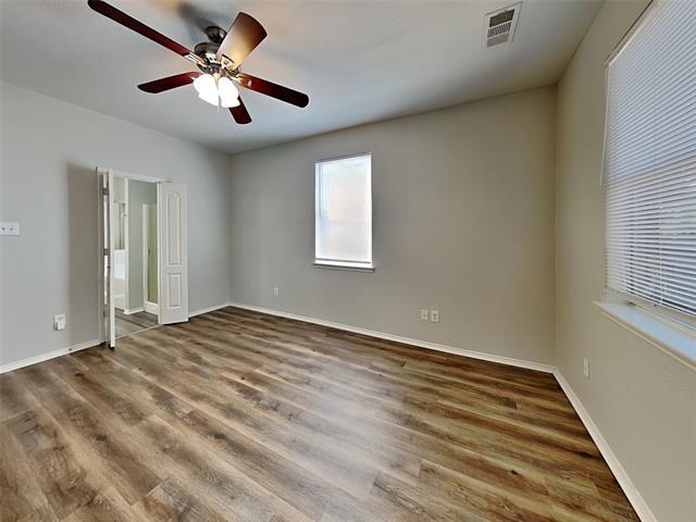 Building Photo - 1707 Country Crest Ln
