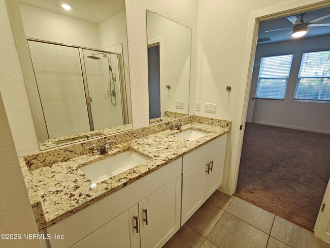 Building Photo - 3521 Bella Sera Ln