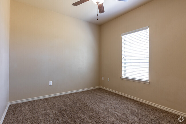 3BR, 2BA - 1,165SF - Main Bedroom - Stonebridge at Kelsey Park