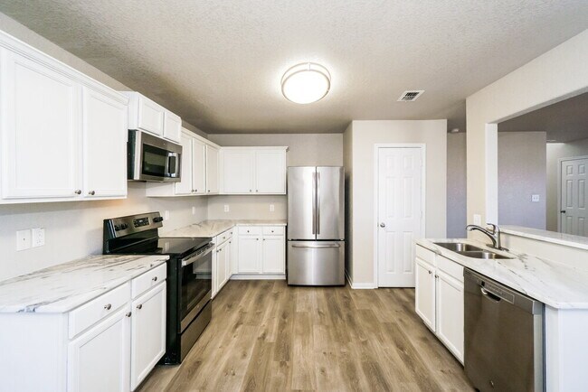 Building Photo - 5410 Chase Canyon