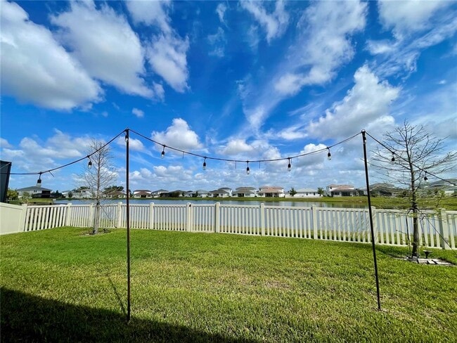 Building Photo - 8486 Ivy Stark Blvd