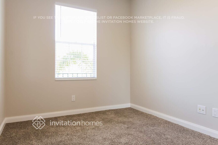 Building Photo - 1419 Burgos Dr