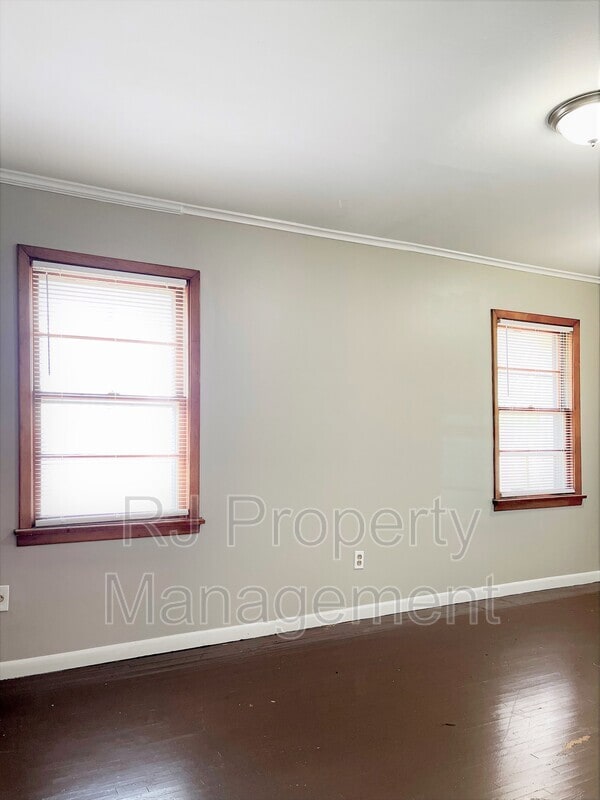 Building Photo - 1711 Goodhaven Dr