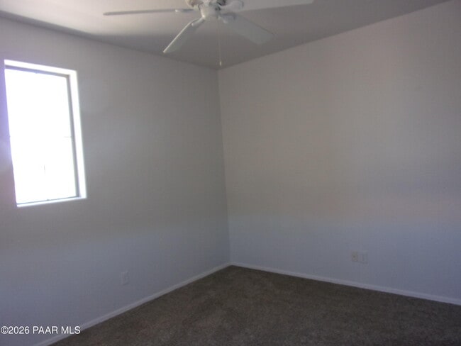 Building Photo - 7239 Barefoot Ln
