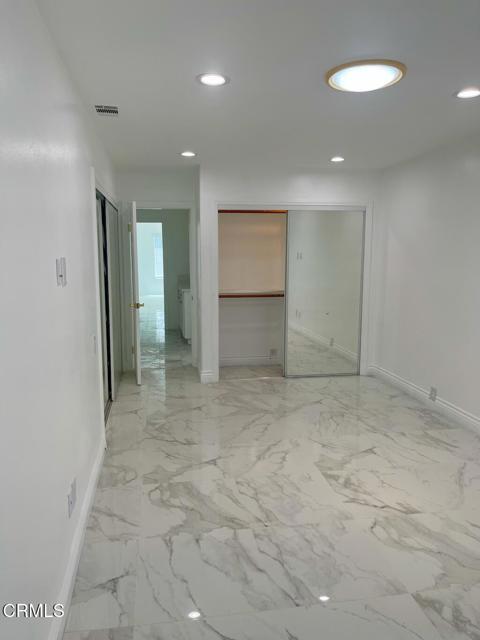 Building Photo - 642 Creekmont Ct