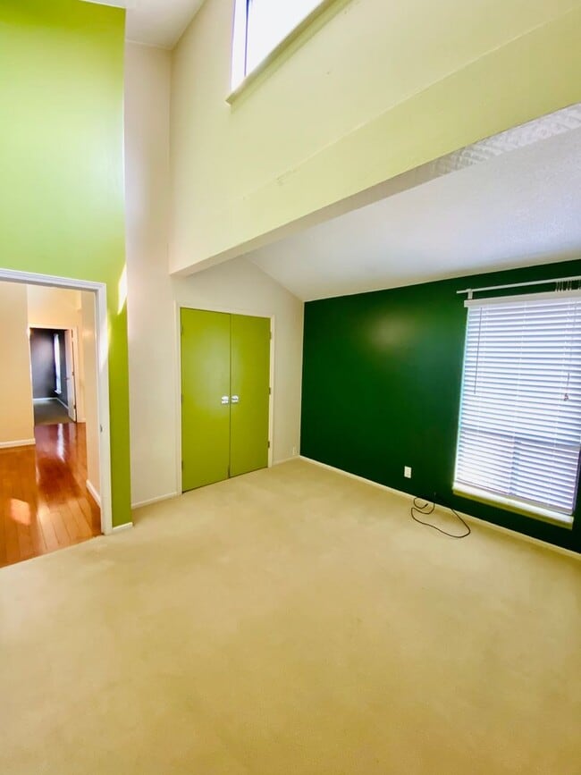 Building Photo - {13042} Contemporary in Lenexa + Fenced Ya...