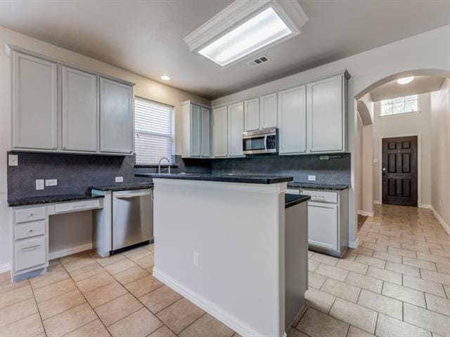 Building Photo - 2728 Tangerine Ln