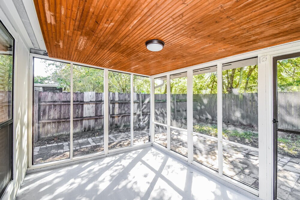 Building Photo - 3860 English Colony Dr S