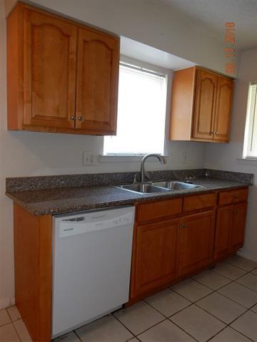 Building Photo - 1925 Coleta Pl