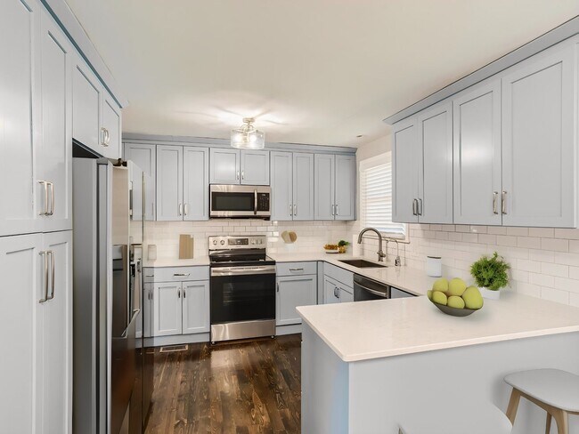 Building Photo - 4 Bed 2.5 Bath Single Story Home in Heart of East Nashville