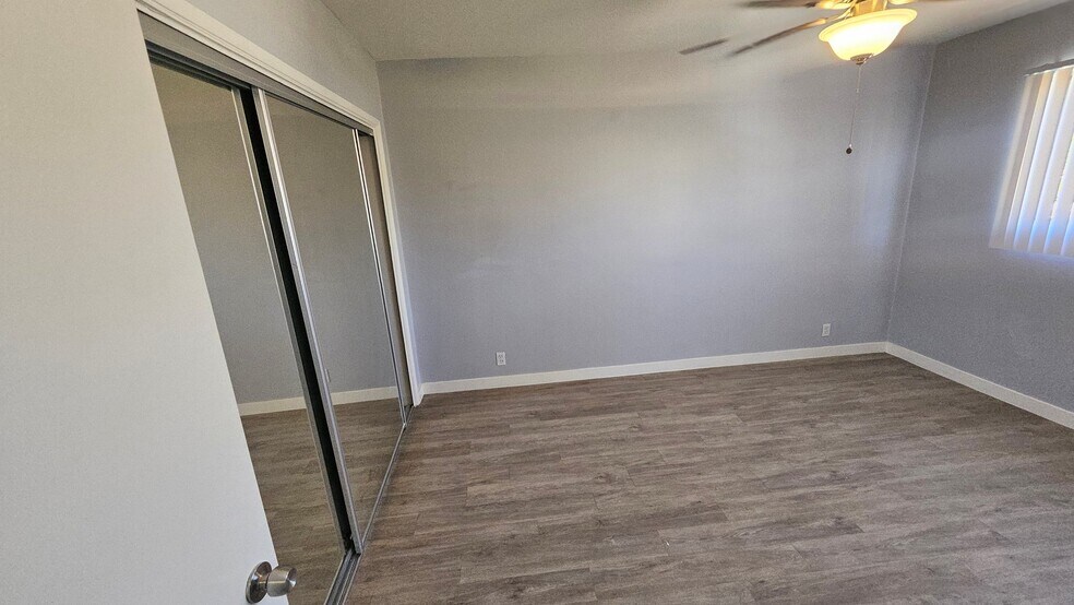 Building Photo - 545 Hayworth Ave