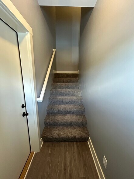 Building Photo - 2960 Shanes Way