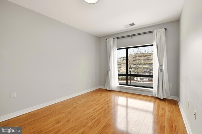 Building Photo - 8005 13th St