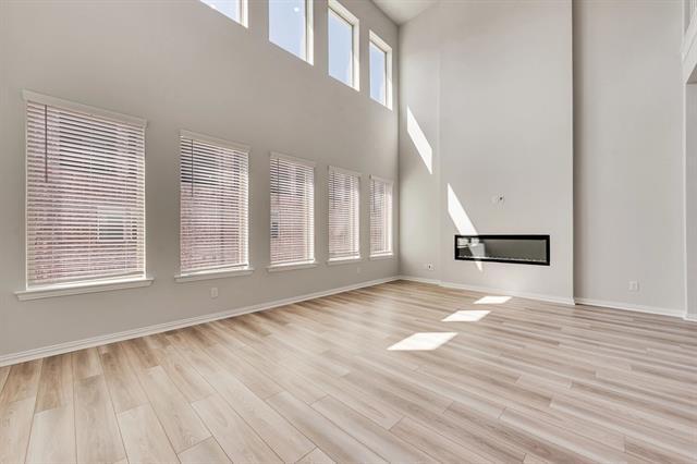 Building Photo - 4221 Willow Pond Dr