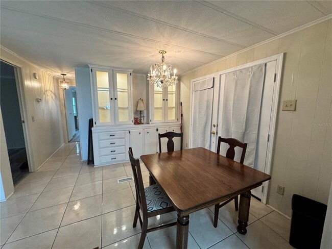 Building Photo - 5921 SW 63rd Lane Rd