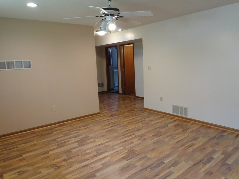 Building Photo - 503 24th Street SW