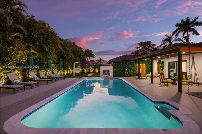 Building Photo - 10366 NW 15th St