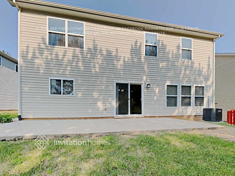 Building Photo - 9237 Seamill Rd