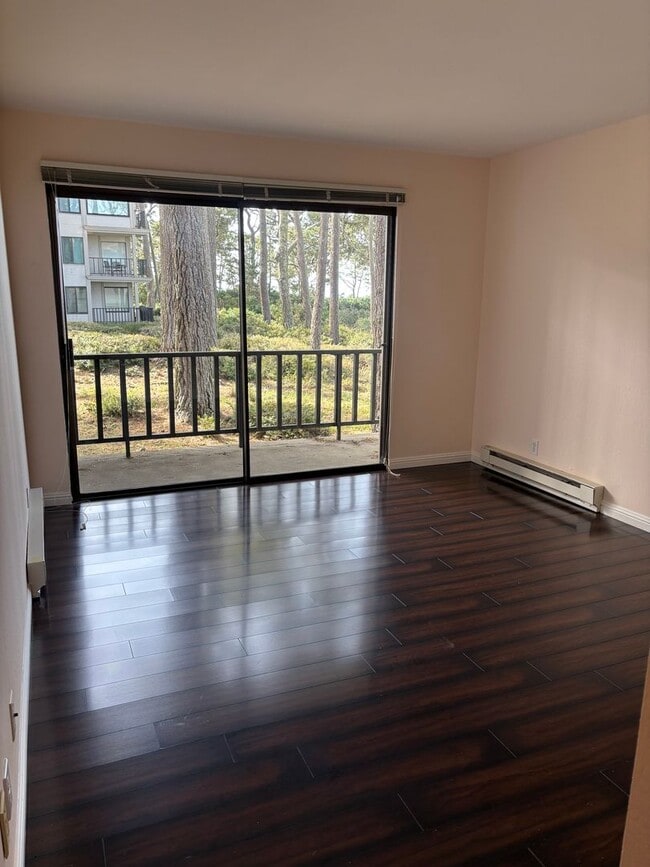 Building Photo - Great Condo Pebble Beach with Ocena Views