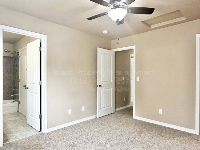 Building Photo - 9532 Bryce Canyon Dr