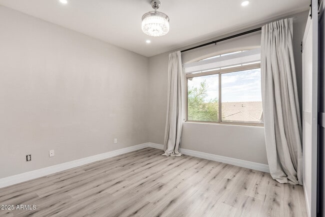 Building Photo - 10591 E Firewheel Dr