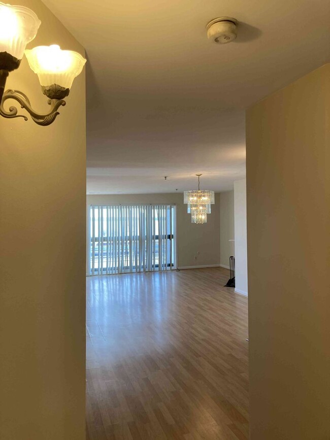 Building Photo - For Rent, $1,875.00/month. 2-bedroom, 2-ba...