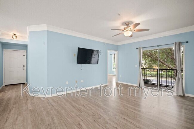 Building Photo - 11530 Villa Grand