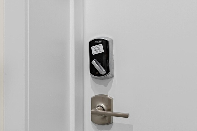 Building Photo - 2145 S Halsted St