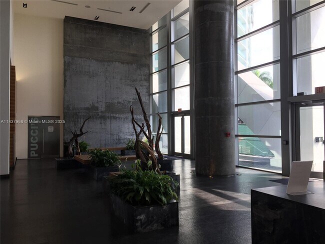 Building Photo - 888 Biscayne Blvd
