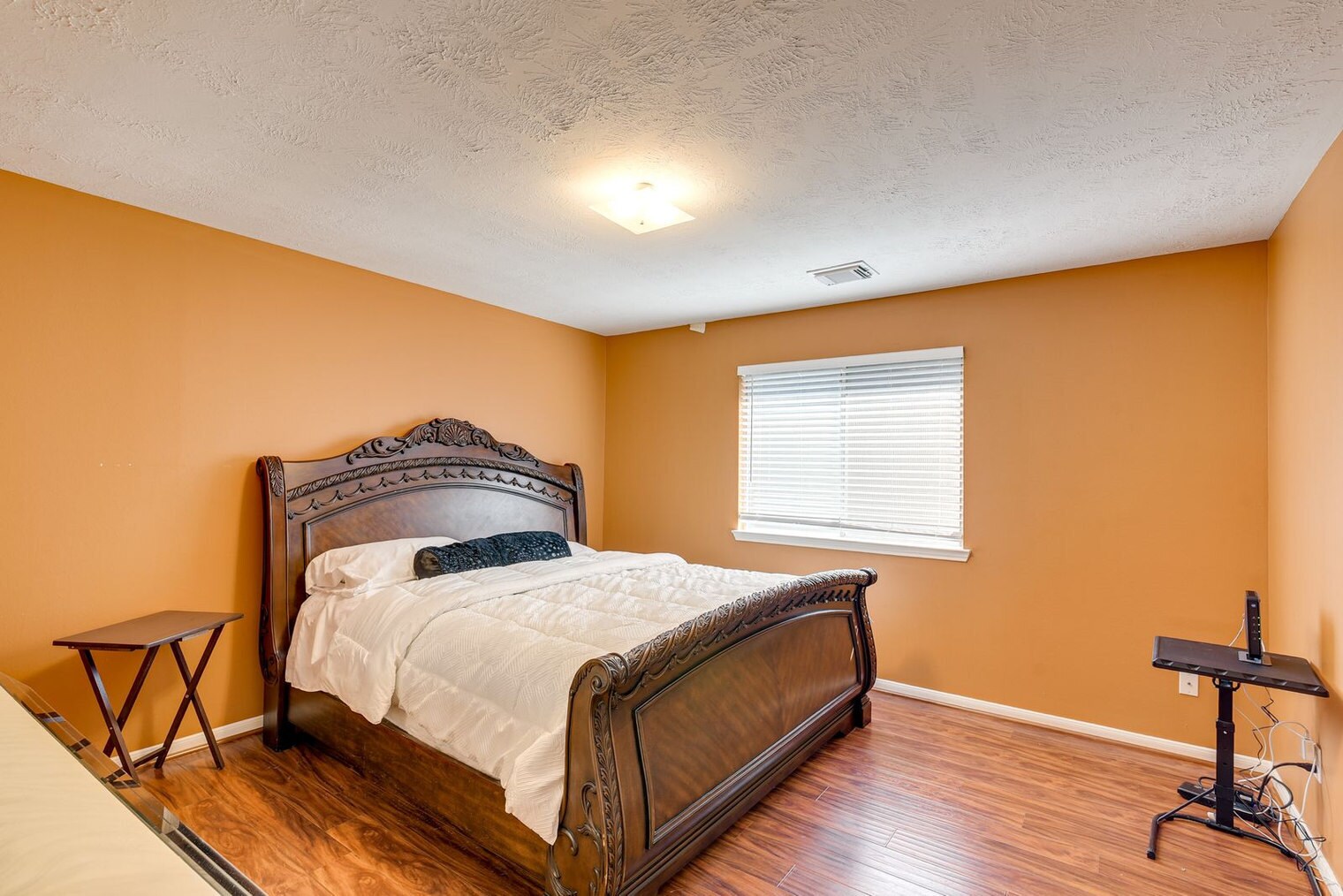 Building Photo - 16523 Terrace Hollow Ln