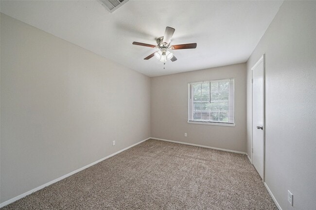Building Photo - 643 Ames St