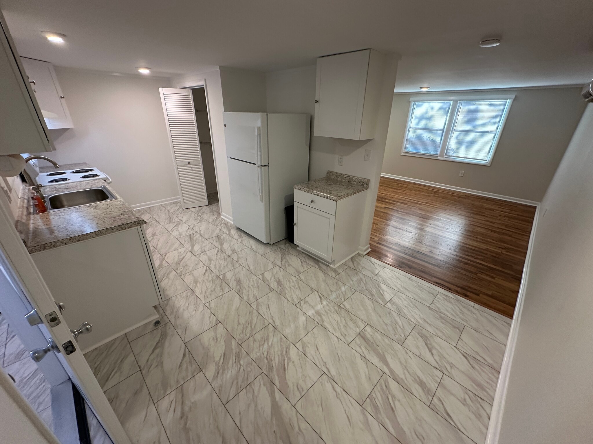 Kitchen - 150 Calvert St