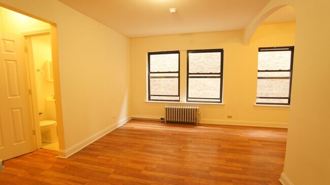 Interior Photo - Kenmore East Apartments