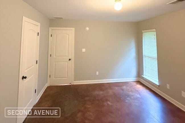 Building Photo - 8963 Smith Ranch Dr