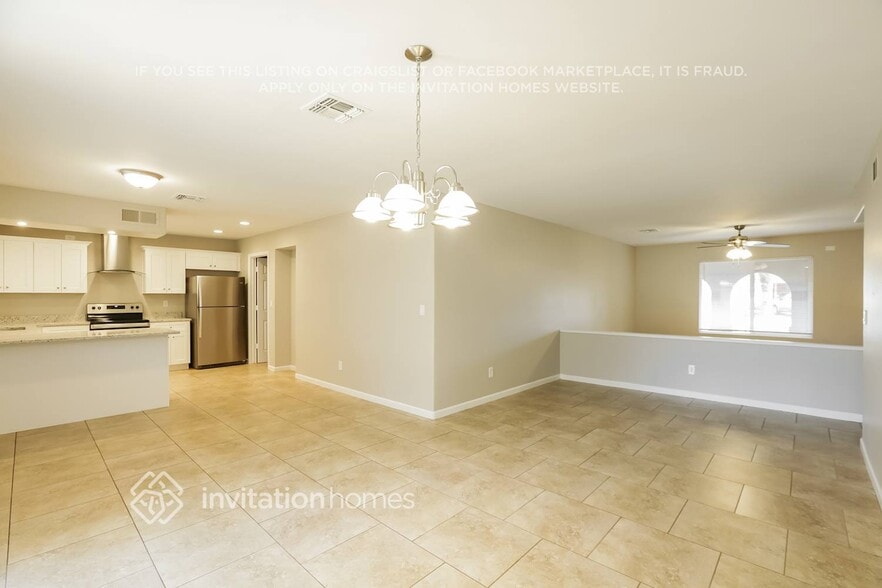 Building Photo - 4211 E La Puente Ave