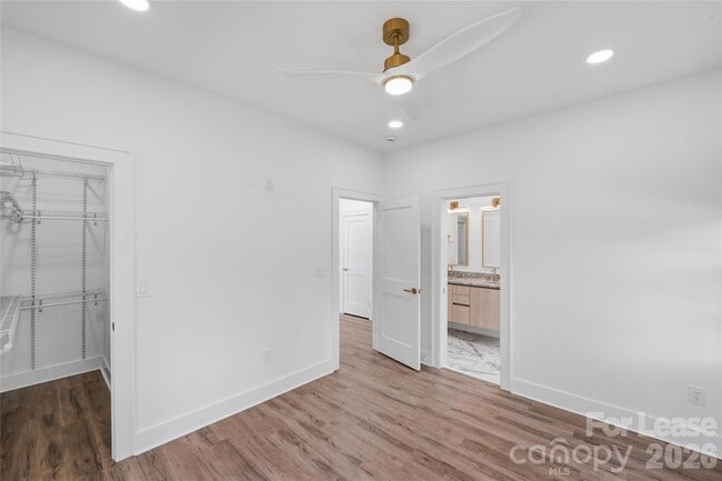 Building Photo - 1840 Merriman Ave