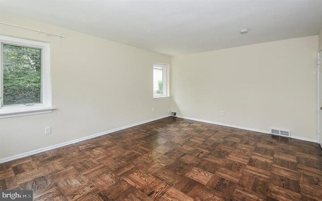 Building Photo - 8104 Heacock Ln