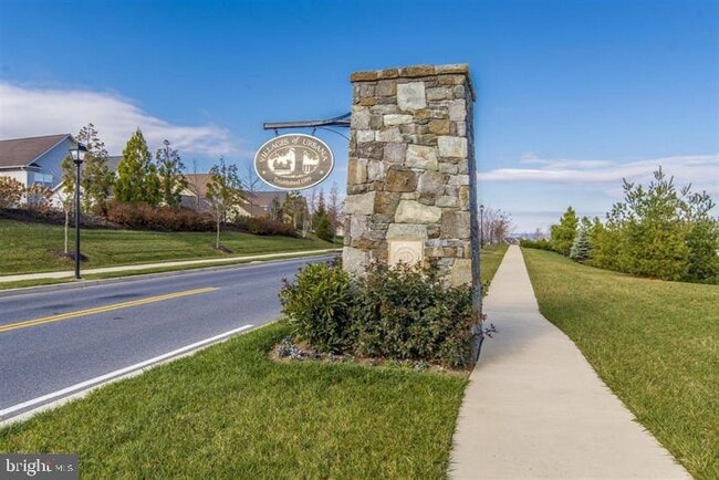 Building Photo - 9162 Landon House Ln