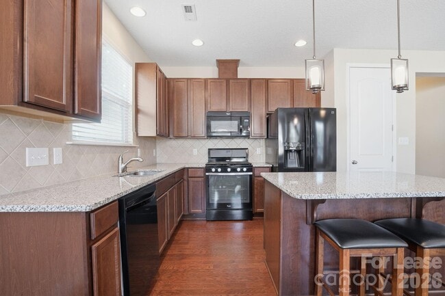 Building Photo - 4318 Connestee Ct