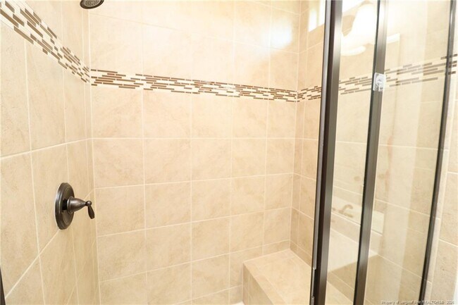 Building Photo - 1405 Regents Ln